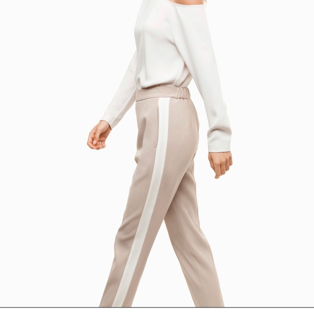 aritzia Babaton conan pant in tan size 2